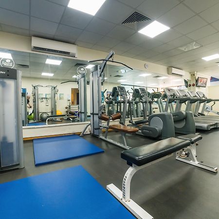 Holiday Inn Brentwood By Ihg Ngoại thất bức ảnh