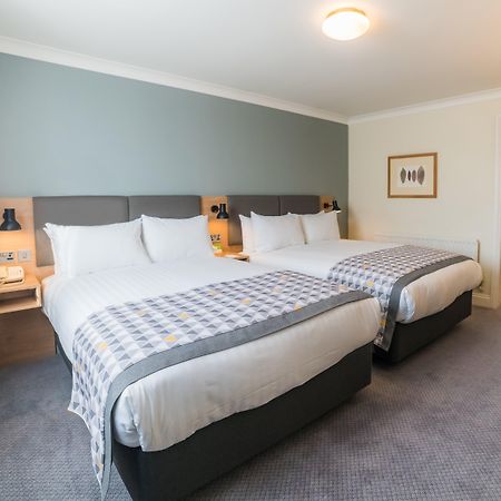 Holiday Inn Brentwood By Ihg Ngoại thất bức ảnh
