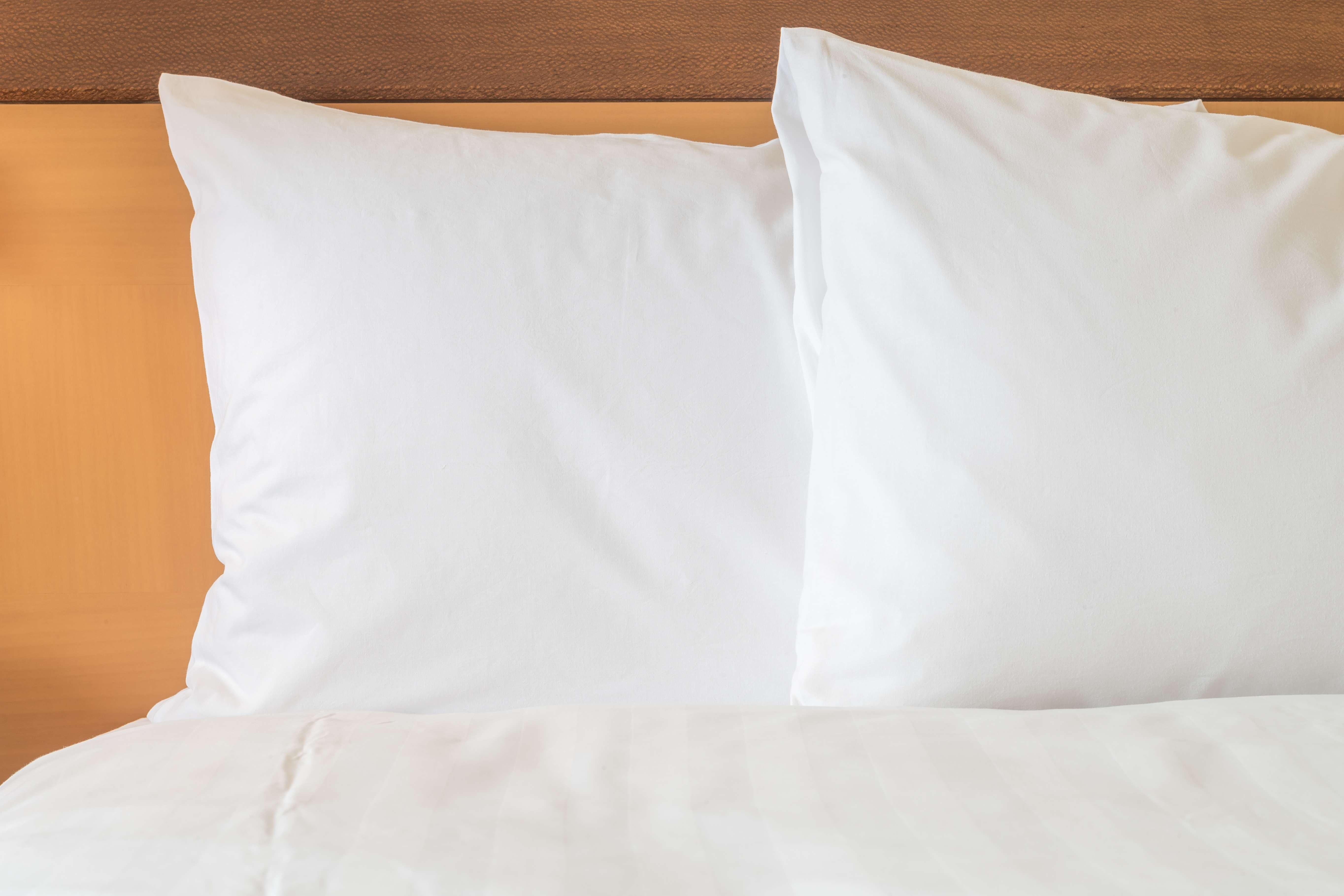 Holiday Inn Brentwood By Ihg Ngoại thất bức ảnh