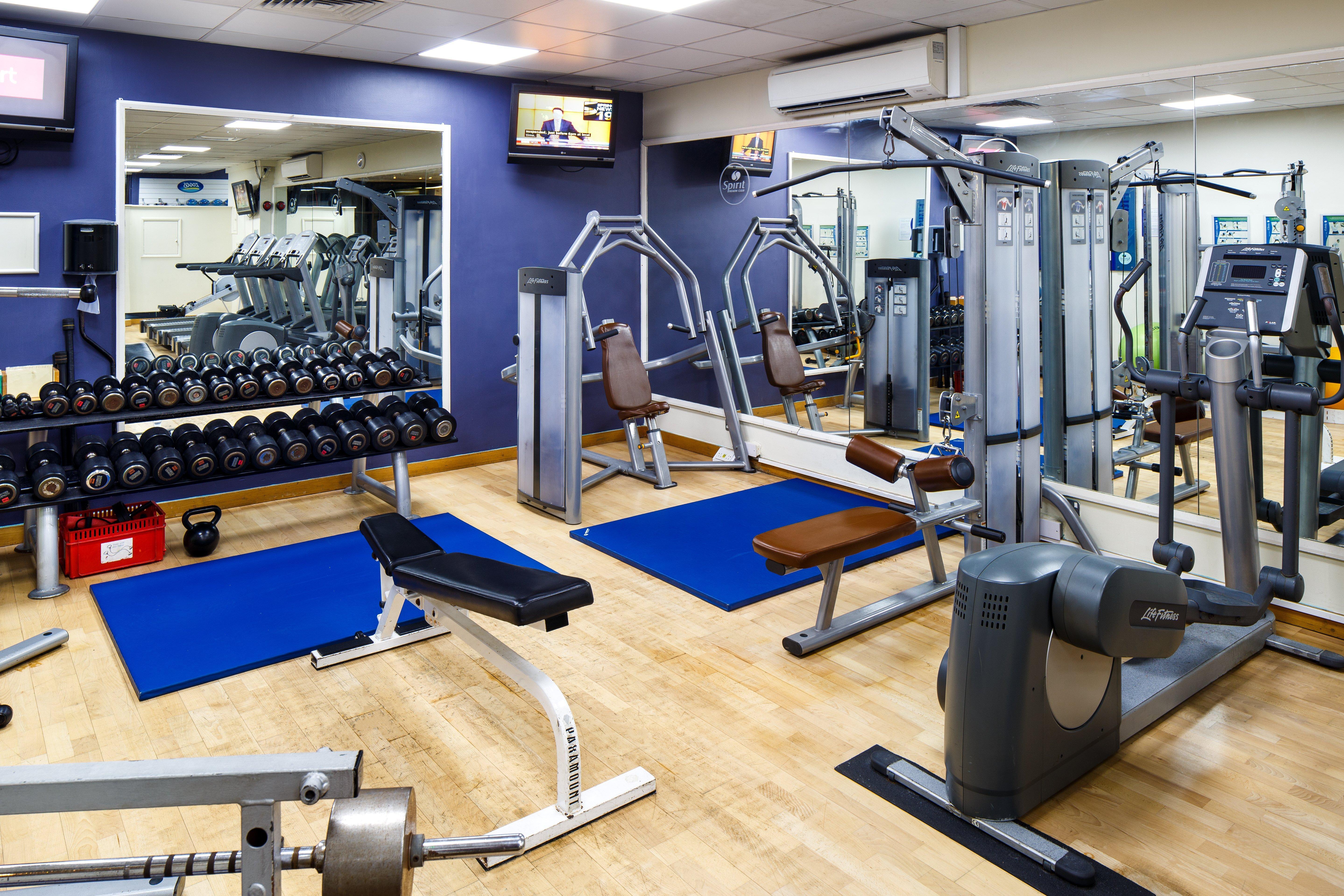 Holiday Inn Brentwood By Ihg Ngoại thất bức ảnh