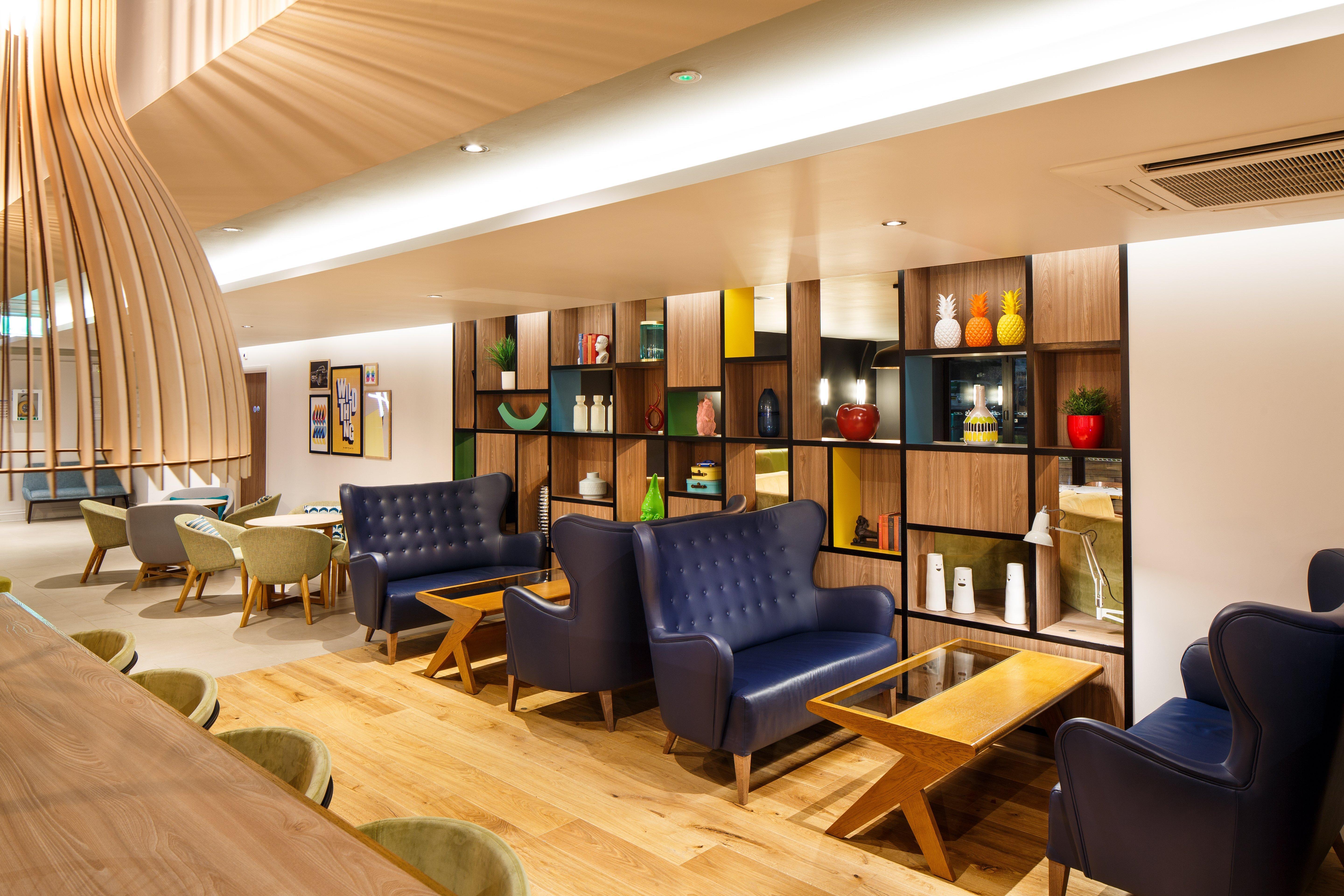 Holiday Inn Brentwood By Ihg Ngoại thất bức ảnh