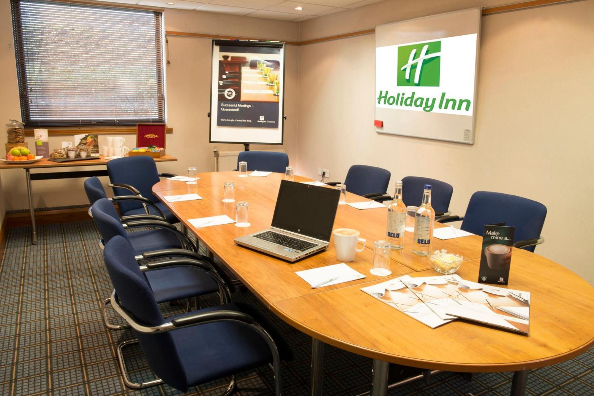Holiday Inn Brentwood By Ihg Ngoại thất bức ảnh