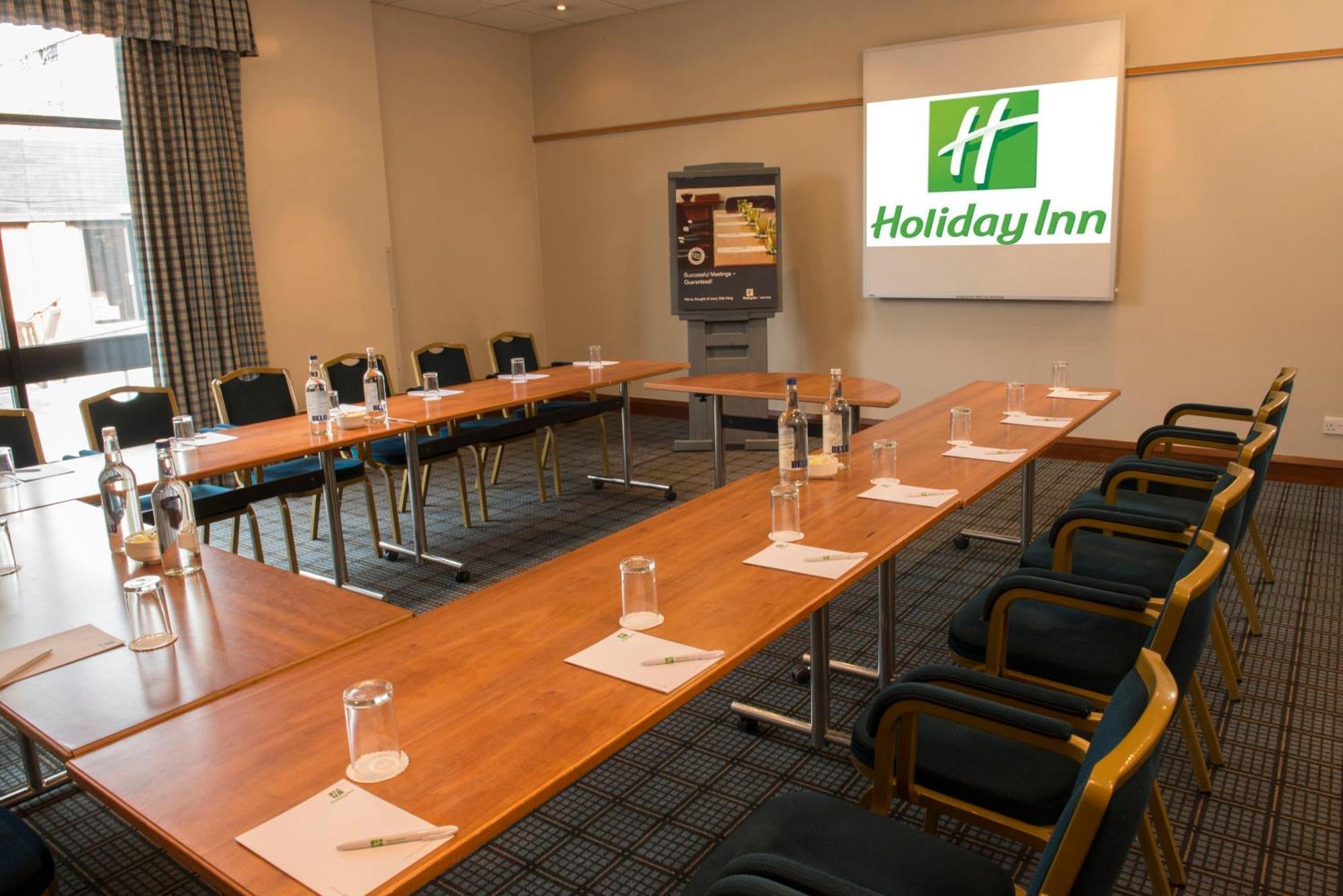 Holiday Inn Brentwood By Ihg Ngoại thất bức ảnh